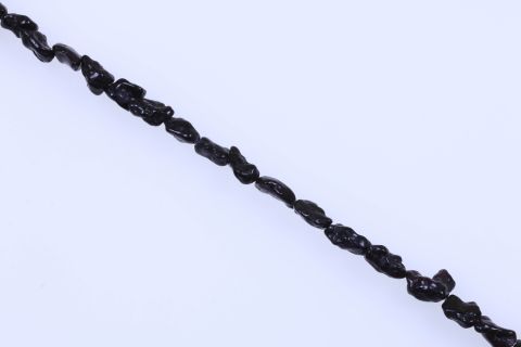 Strang Howlite, schwarz, Brocken, 9x17mm, 39cm