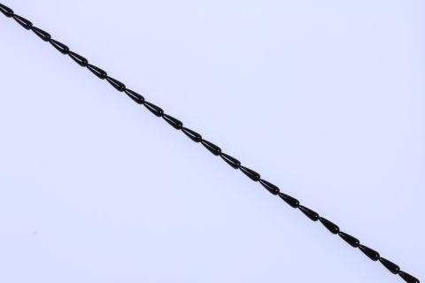 Strang Onyx, schwarz, Tropfen, 6x15mm, 39cm
