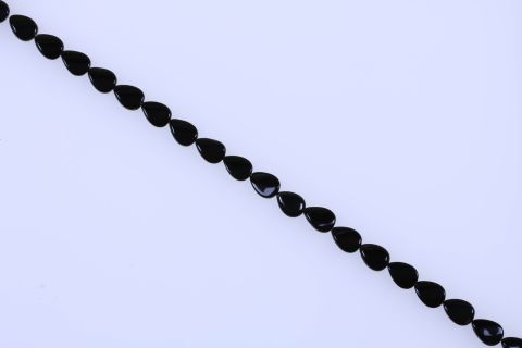Strang Onyx, schwarz, Tropfen flach, 13x18mm, 40cm