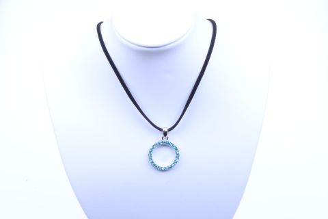 Kette Stoff mit Straß-Herz, blau hell, Ring, 25mm, Metall silberfarben, 40cm m. Verl.