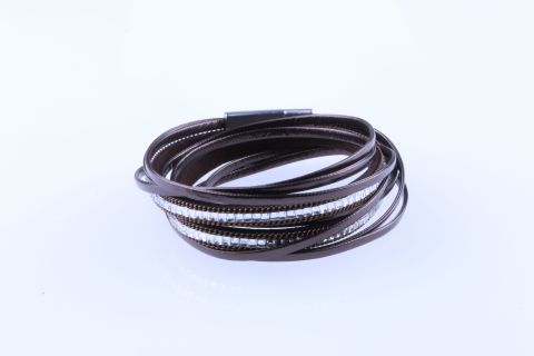 Armband Samt Leder Wickel m. Straß, braun, 5fach, Magnetschließe verzinkt, 38cm